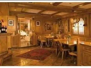Hotel Bierwirt İnnsbruck 4*,  Avusturya